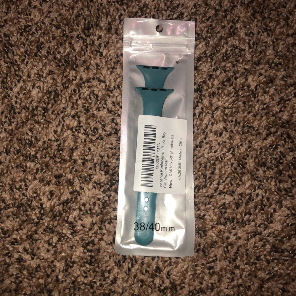 Apple Watch band. Hardly used, no wear and tare